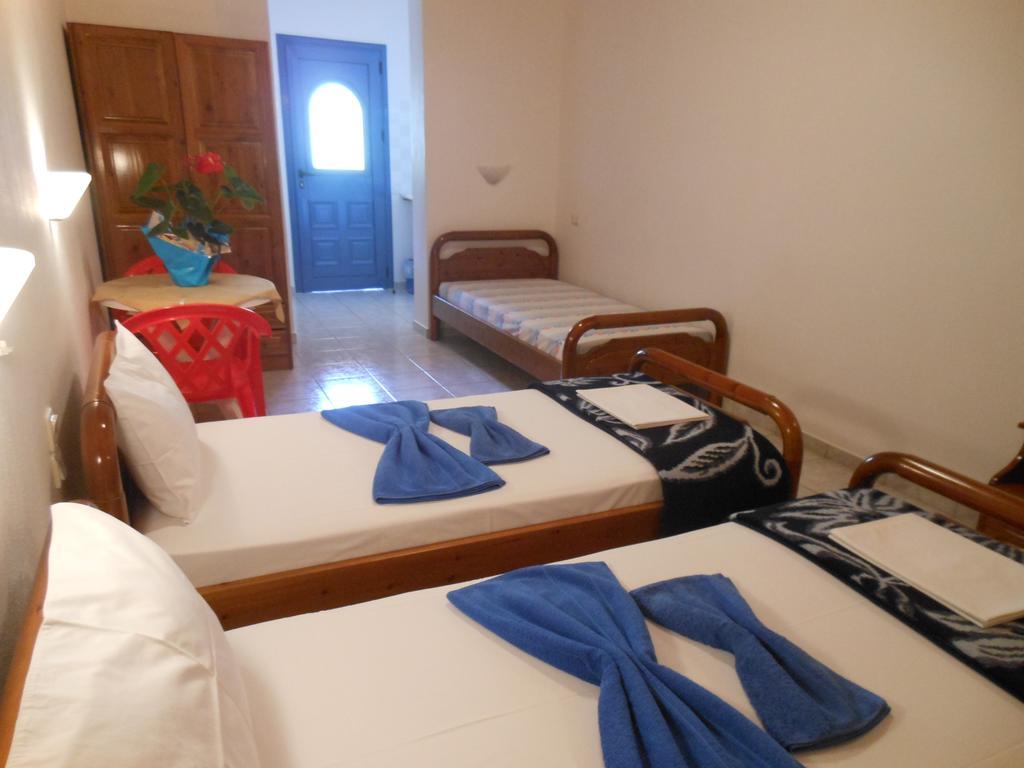 Ferienwohnung Pansion Giorgos & Rania Skiathos-Stadt Zimmer foto
